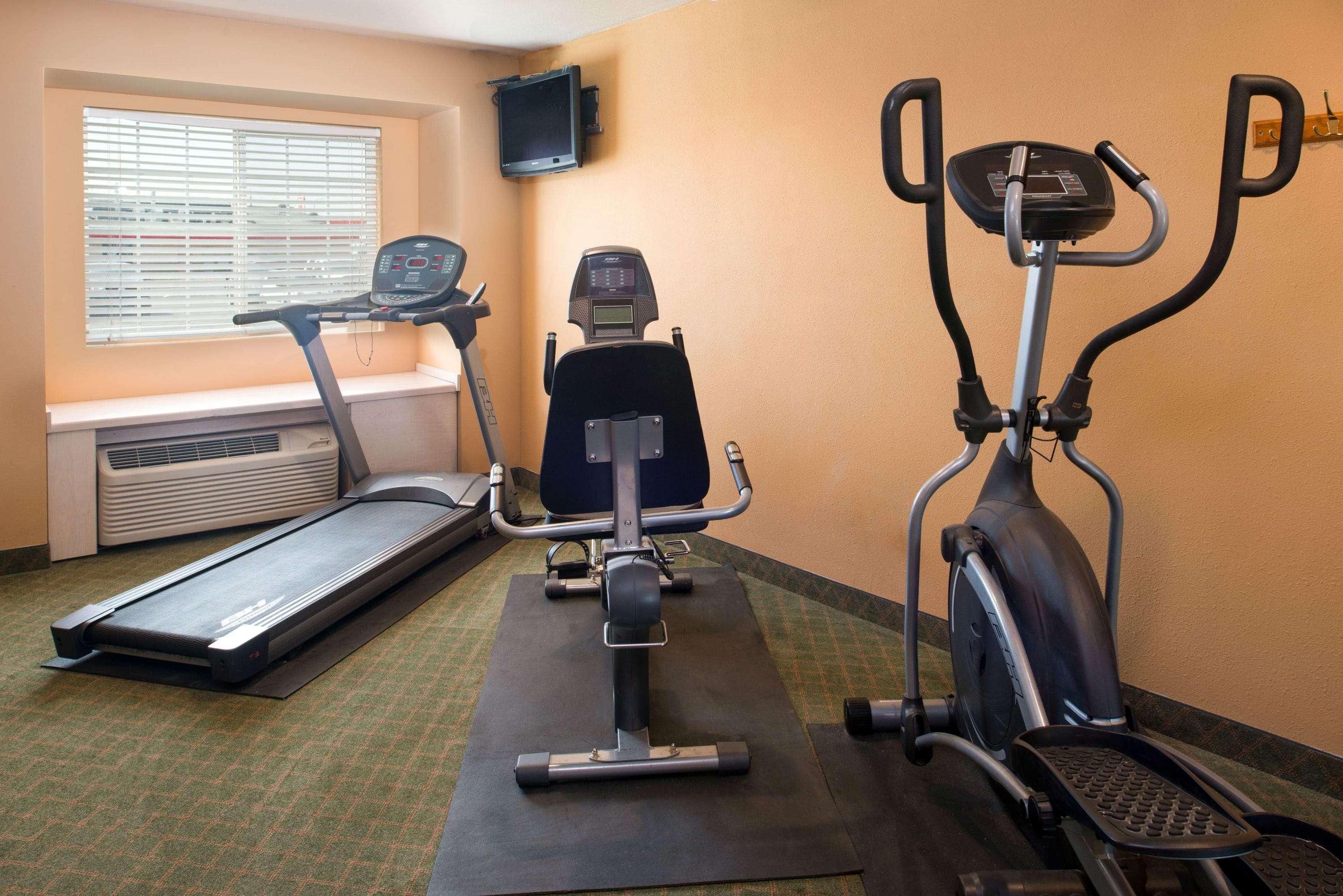 Days Inn & Suites By Wyndham Spokane Airport איירוויי הייטס מראה חיצוני תמונה