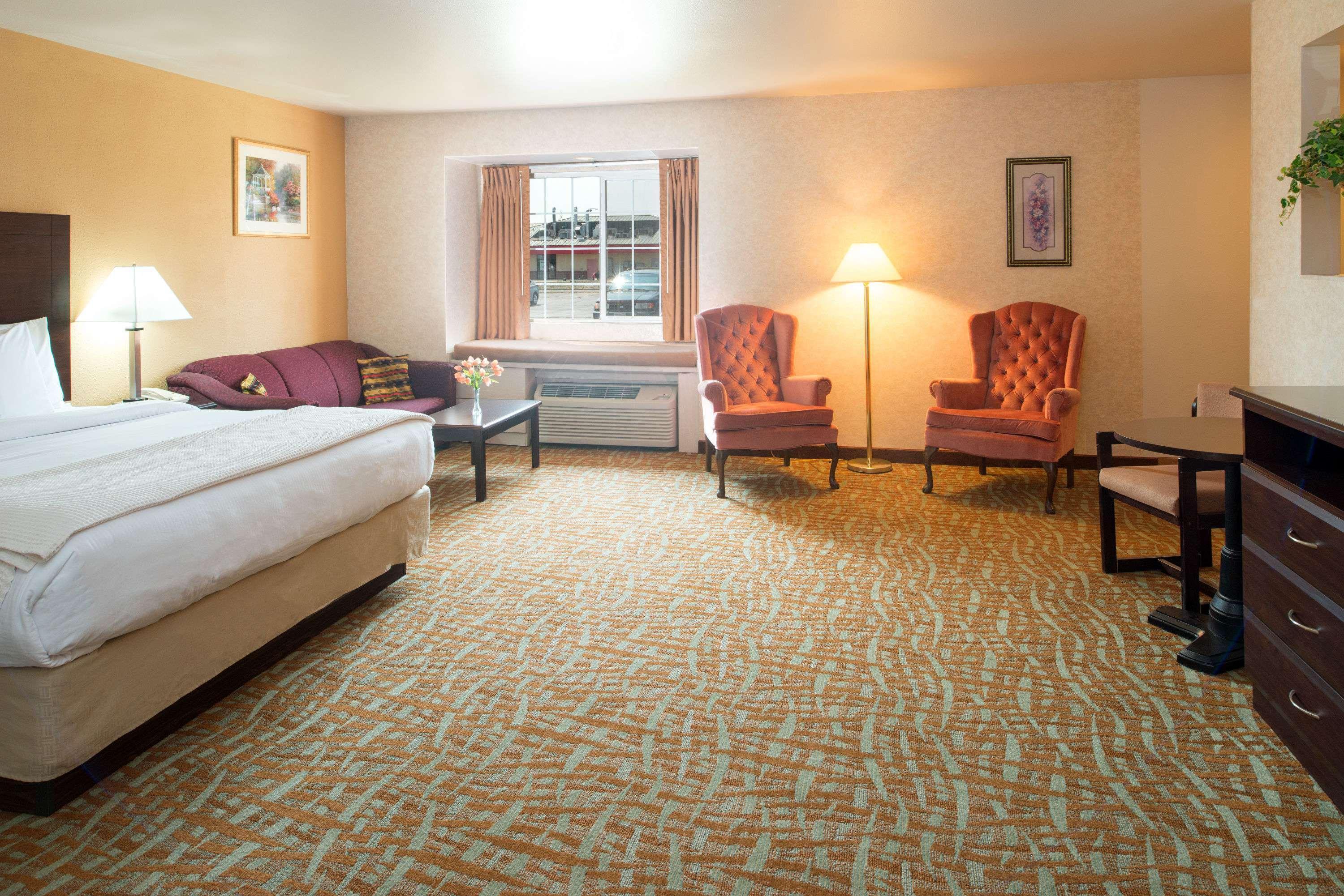 Days Inn & Suites By Wyndham Spokane Airport איירוויי הייטס מראה חיצוני תמונה